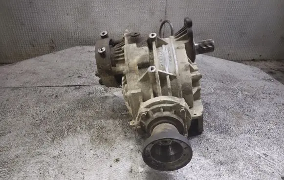 Chrysler Pacifica Gearbox transfer box case 7450014093B