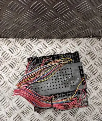 Volvo V70 Fuse module 9162316