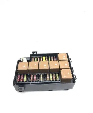 Jaguar XK8 - XKR Fuse module LJB2822DB