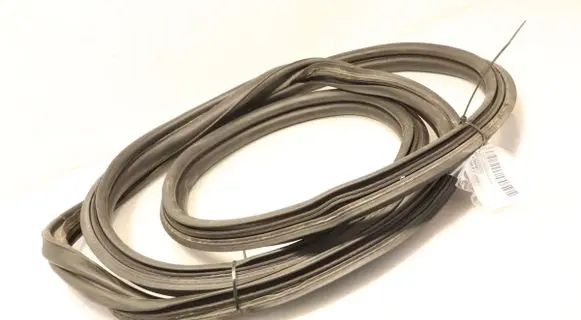 Opel Corsa F Seal rubber (tailgate) 