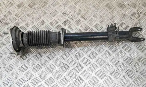 Mercedes-Benz C W205 Front shock absorber/damper A2053201913