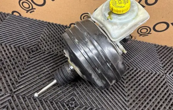Porsche Panamera (970) Brake booster 97035502504