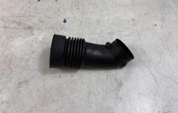 Citroen DS5 Air intake duct part 