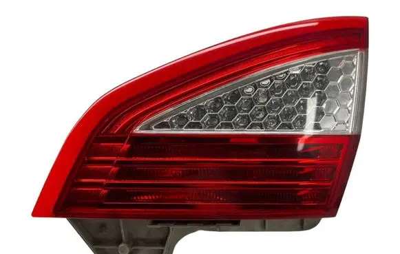 Ford Mondeo MK IV Tailgate rear/tail lights 7S7113A602