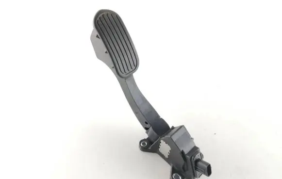 Toyota Prius (XW50) Accelerator throttle pedal 781100W100 13427331626 15245A
