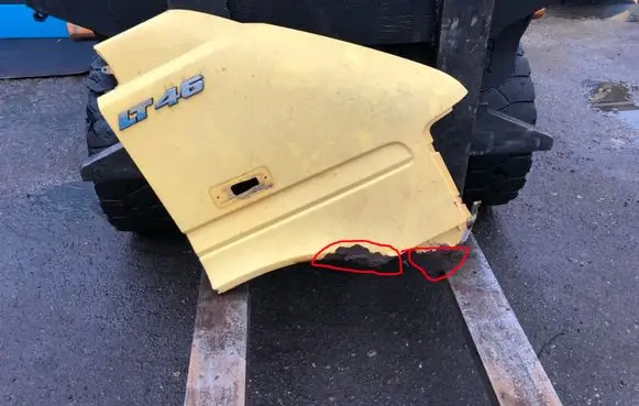 Volkswagen II LT Fender 2D0821106C 2D0821105C