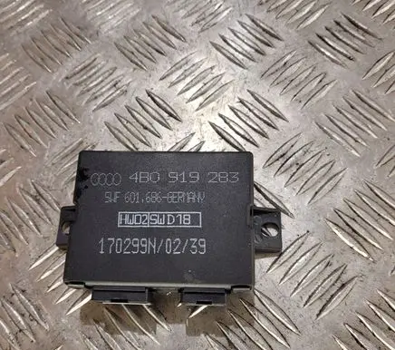 Audi A6 S6 C5 4B Parking PDC control unit/module 4B0919283