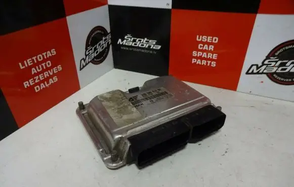 Seat Alhambra (Mk1) Engine control unit/module 038906019BH