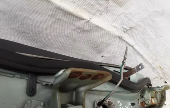 Mazda 323 F Rear door lower hinge