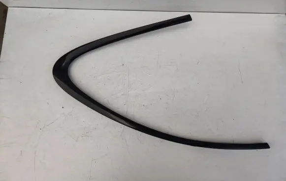 Porsche Cayenne (92A) Tailgate/trunk side cover trim 