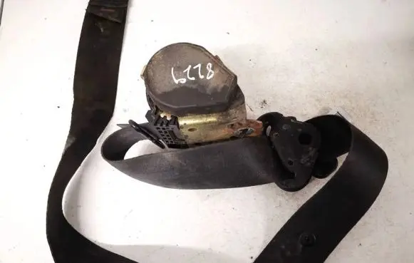Peugeot Partner Rear seatbelt