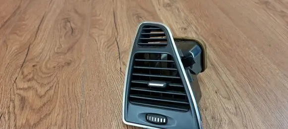 Dashboard side air vent grill/cover trim