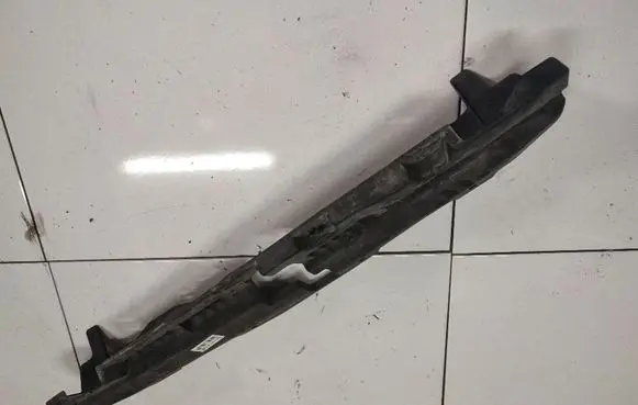 Radiator support slam panel