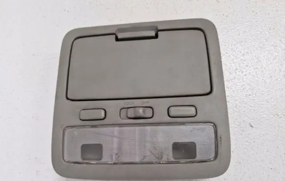 Toyota Corolla Verso E110 Other interior light 81260-13030