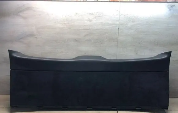 Mercedes-Benz E W213 Tailgate trim A2137400100