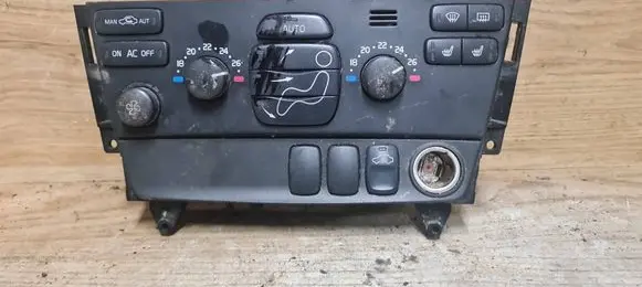 Volvo V70 Climate control unit 8697140 04W42E04 M4425200014