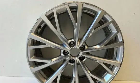 Audi A6 S6 C8 4K R21 alloy rim 4K0601025L