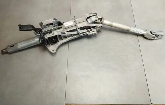 Mercedes-Benz B W246 W242 Steering wheel axle A2464602516