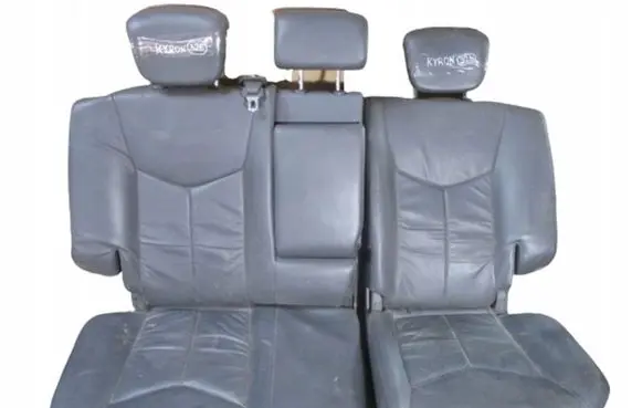 Seat set