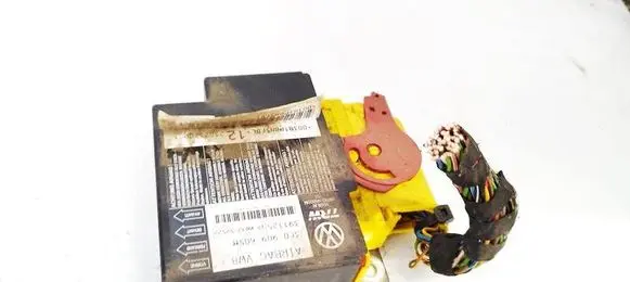 Volkswagen PASSAT B6 Airbag control unit/module 3C0909605M