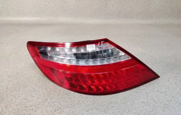 Mercedes-Benz SLK R172 Rear/tail lights A1729062000