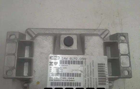 Citroen C4 I Engine control unit/module 9657429380