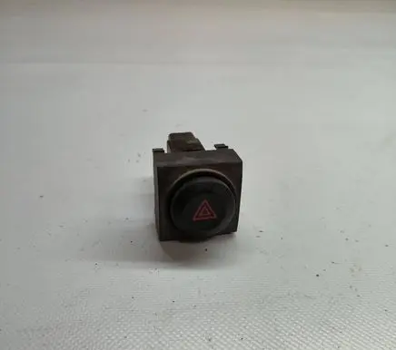 KIA Sorento Hazard light switch 601136