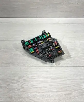 BMW 5 F10 F11 Fuse module 9264923 417033452 07733462