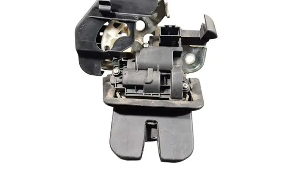 Audi A4 S4 B8 8K Loading door lock 8K9827505A