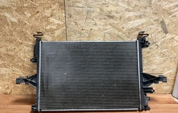 Coolant radiator