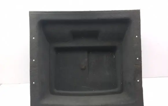 Maserati Quattroporte Glove box in trunk 080060606