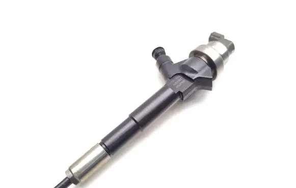 Opel Astra J Fuel injector 55567729
