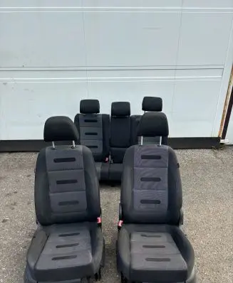 Volkswagen Tiguan Seat set 