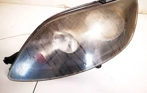 Volkswagen Golf Plus Headlight/headlamp 5m1941005b 1ee247013-01