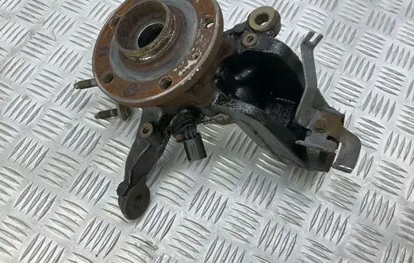 Volkswagen Tiguan Front wheel hub 1K0407255AA
