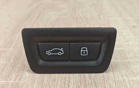 BMW X5 G05 Tailgate/boot open switch button 5A64C25