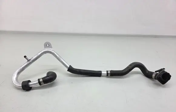 Mercedes-Benz C W205 Engine coolant pipe/hose A2058303102