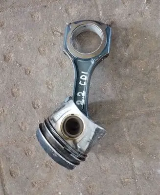 Mercedes-Benz Sprinter W906 Piston 