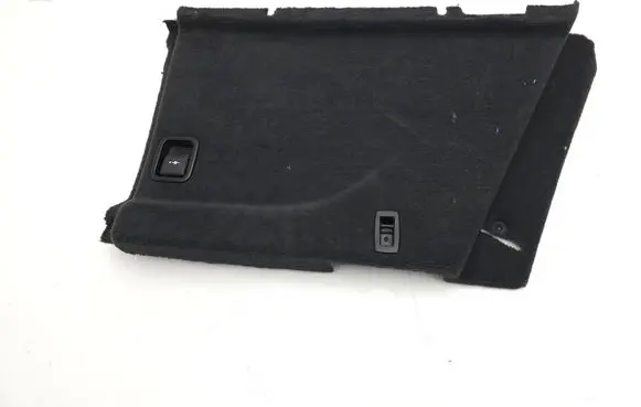 Trunk/boot lower side trim panel
