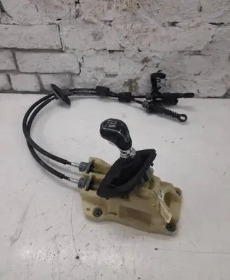 KIA Ceed Gear shifter/selector 43700A2300