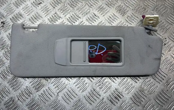 BMW 5 GT F07 Sun visor 