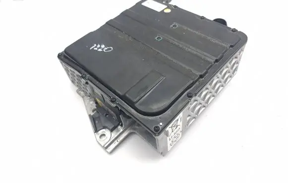 Skoda Octavia Mk4 Hybrid / electric car battery 5WA915107B