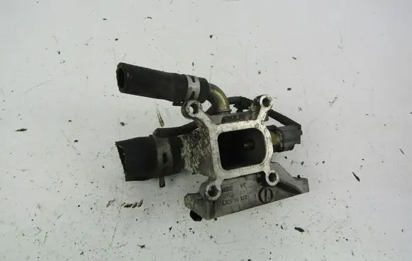 Mazda 6 Thermostat housing L32715172
