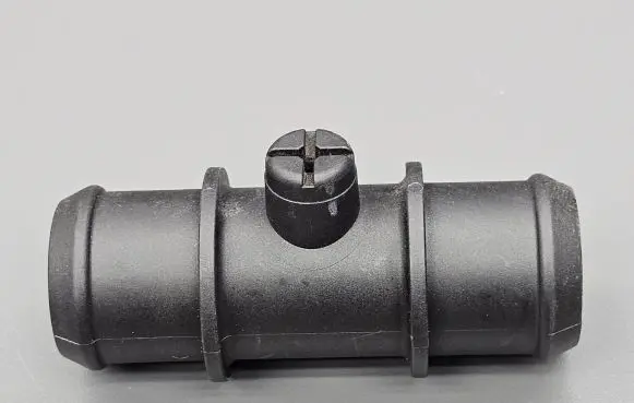 Jaguar XF X250 Engine coolant pipe/hose