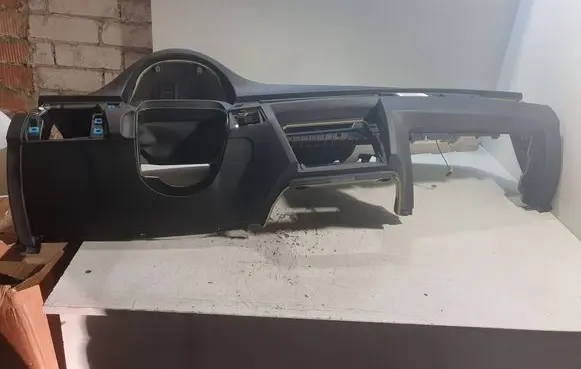 BMW 3 E90 E91 Dashboard 