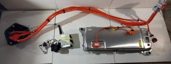 Tesla Model Y Voltage converter inverter JBE211192FA09E 113555805A