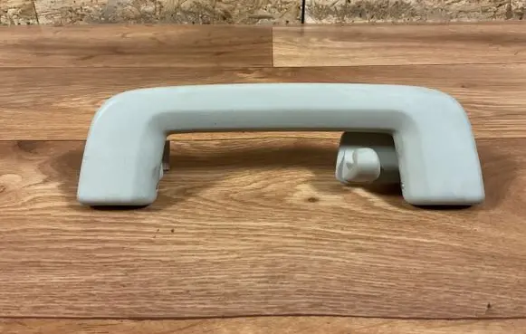 Volvo V70 Rear interior roof grab handle 13550