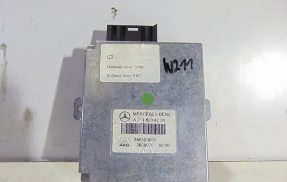 Mercedes-Benz E W211 Voice control module A2118204226