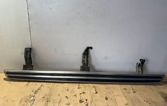 Audi Q7 4M Thresholds for All-terrain vehicles 4M0071065