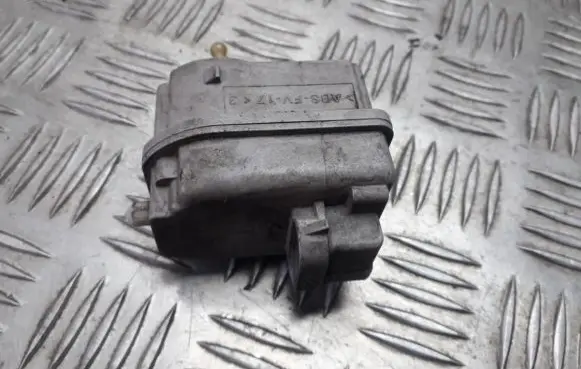 Renault Laguna I Headlight level adjustment motor 7700820054